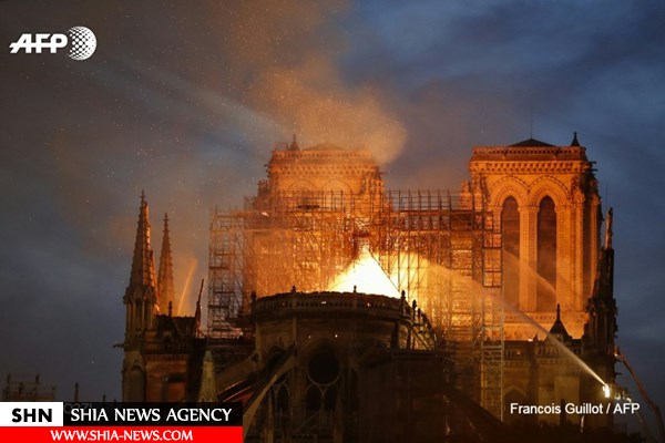 تصاویر قلب پاریس در آتش