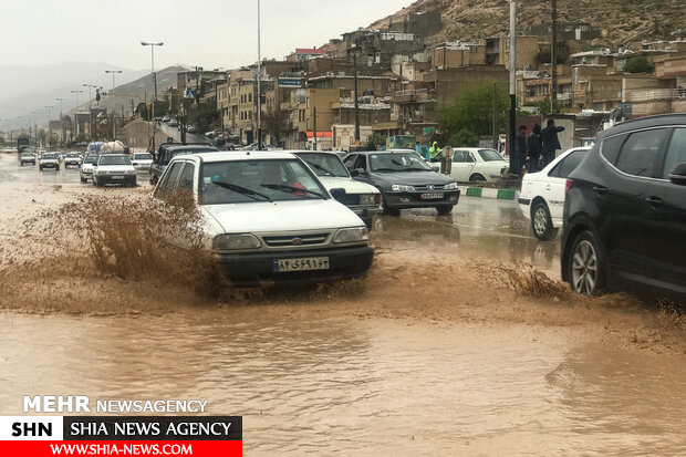 تصاویری از جاری شدن سیل در شیراز تصاویری از جاری شدن سیل در شیراز