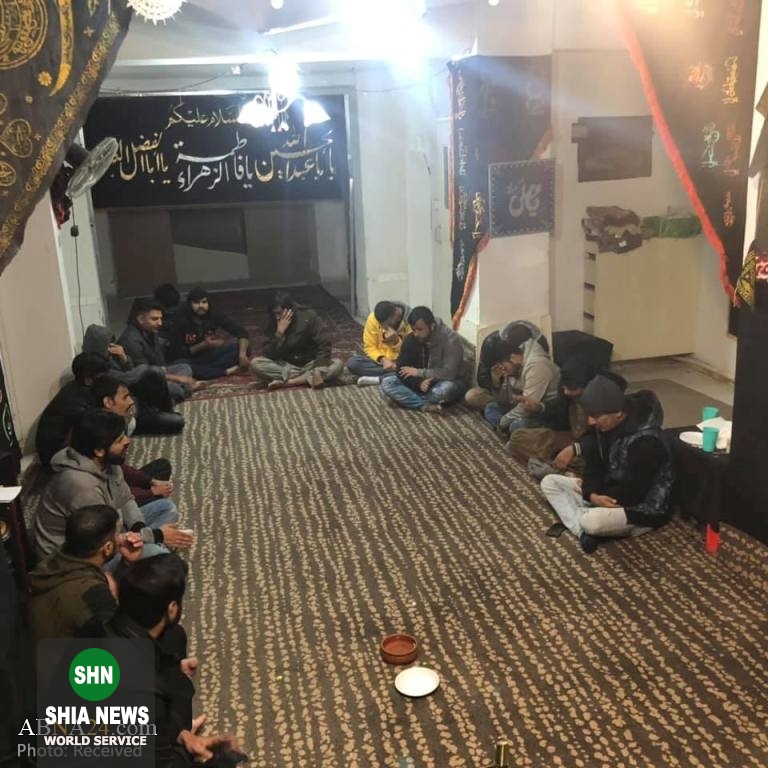 مراسم قرائت حدیث کساء در حسینیه شیعیان مراسم قرائت حدیث کساء در حسینیه شیعیان