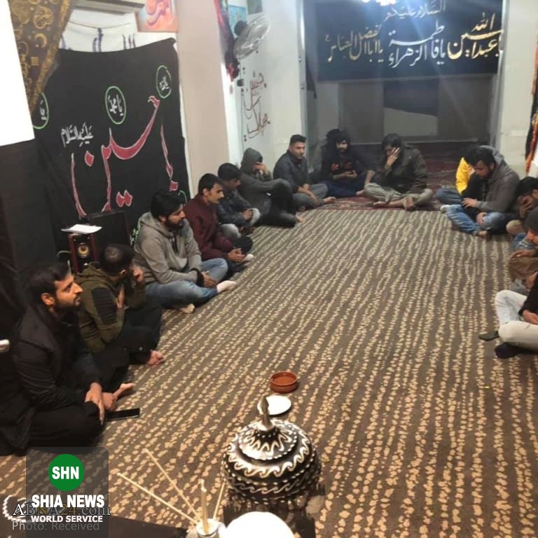 مراسم قرائت حدیث کساء در حسینیه شیعیان مراسم قرائت حدیث کساء در حسینیه شیعیان