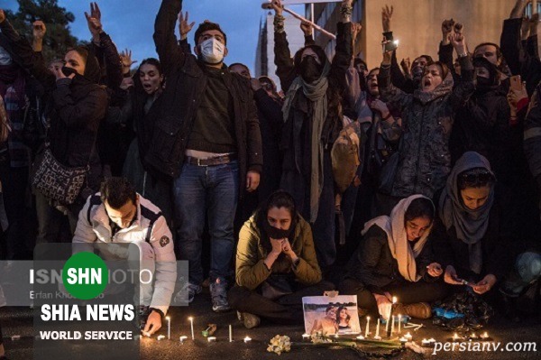 تجمع مردم برای همدردی با خانواده جانباختگان سقوط هواپیما