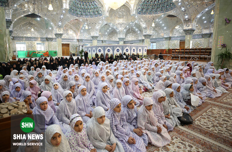 جشن تکلیف ۵۰۰ دختر در حرم مطهر عسکریین(ع)