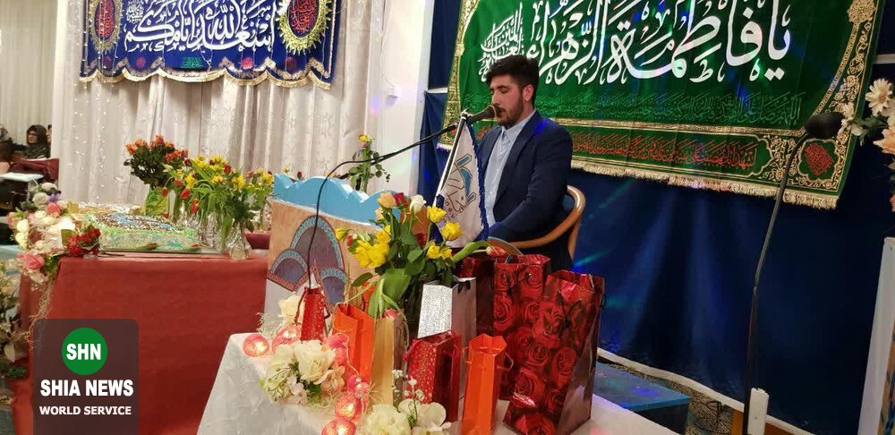 جشنواره پخت کیک در برلین به مناسبت میلاد حضرت زهرا(ع) جشنواره پخت کیک در برلین به مناسبت میلاد حضرت زهرا(ع)