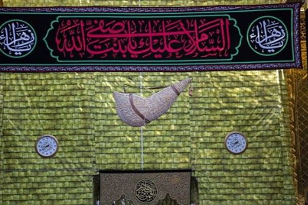 کربلا در سوگ مادر سادات رخت عزا پوشید