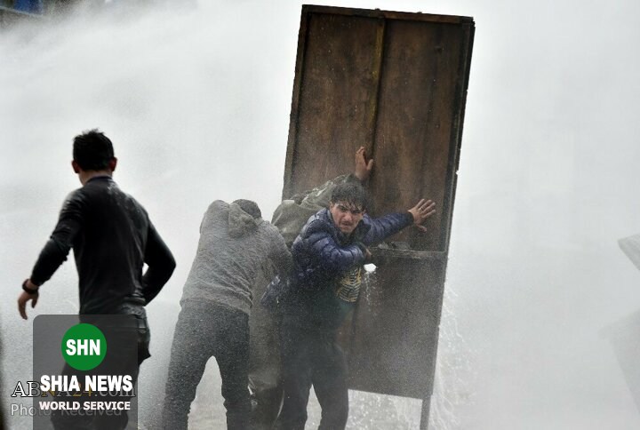 درگیری نیروهای پلیس یونان با مهاجران