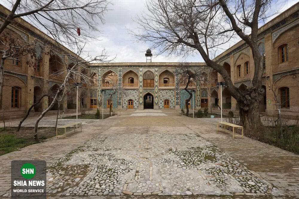 تصاویری از مدرسه علمیه سردارین قزوین با دو قرن قدمت