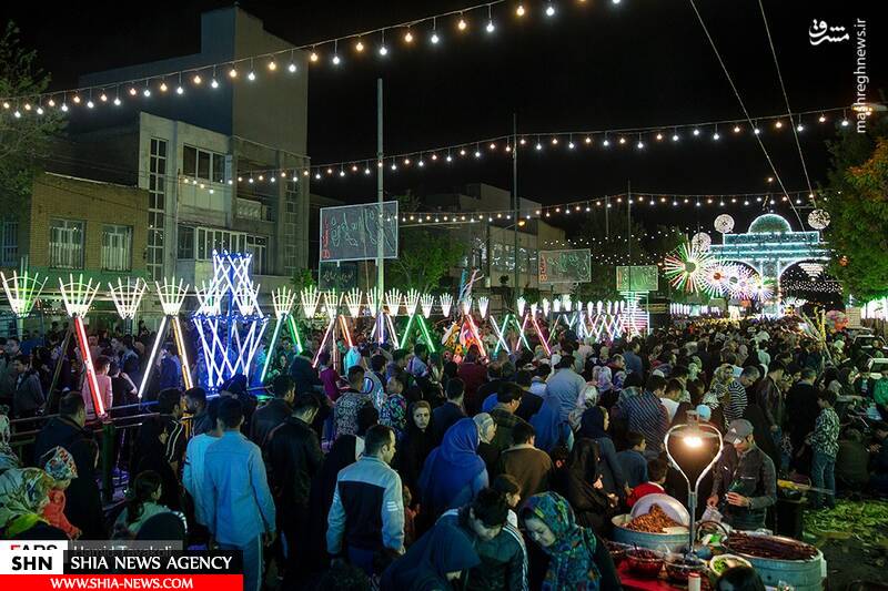 جشن نیمه شعبان در خیابانهای تهران جشن نیمه شعبان در خیابانهای تهران