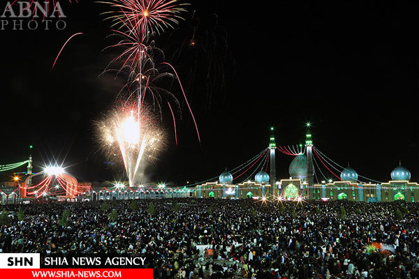 تصاویر مسجد جمکران در شب نیمه شعبان