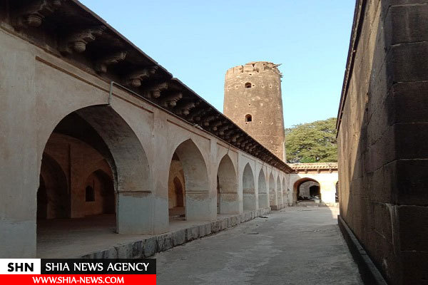 نخستین مسجد هند که اذان شیعی پخش کرد