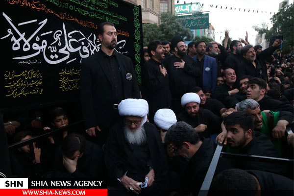 تصاویر/ دسته عزاداری شهادت امام علی(ع) با حضور آیت الله وحید خراسانی