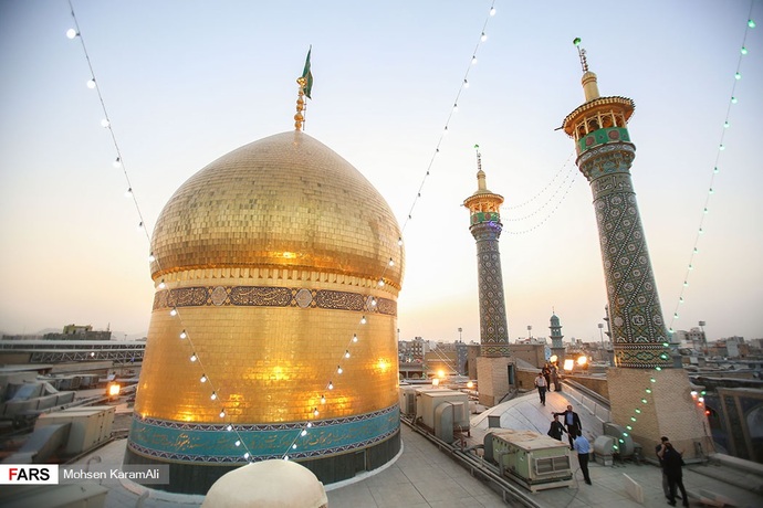 آئین تعویض پرچم حرم حضرت معصومه (سلام الله علیها) آئین تعویض پرچم حرم حضرت معصومه (سلام الله علیها)