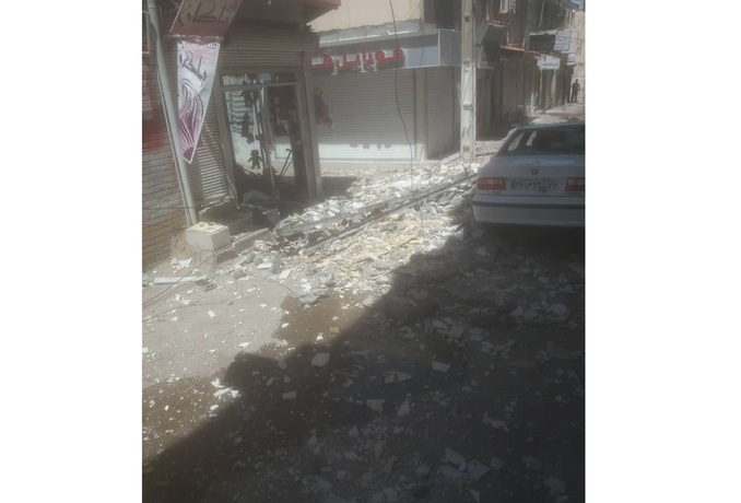 نخستین تصاویر از خرابی های زلزله در مسجدسلیمان