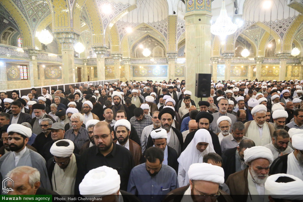 تصاویر/ تشییع پیکر آیت الله حسینی شاهرودی در قم تصاویر/ تشییع پیکر آیت الله حسینی شاهرودی در قم