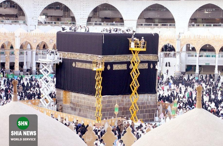 علت بالا بردن هرساله پرده کعبه در موسم حج چیست؟ + تصاویر علت بالا بردن هرساله پرده کعبه در موسم حج چیست؟ + تصاویر