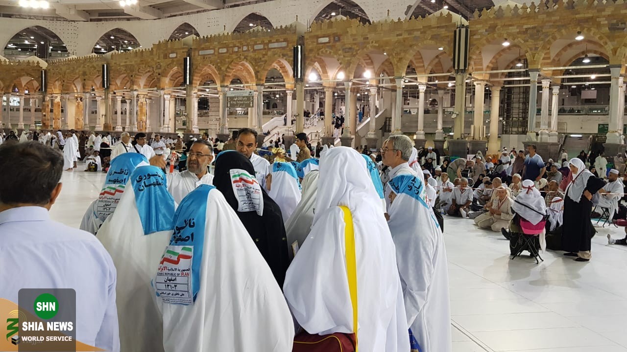 صحنه های طواف انسانهای عاشق در خانه خدا