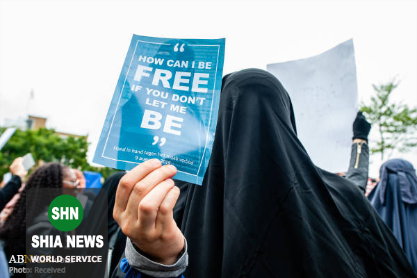 تظاهرات علیه ممنوعیت برقع در هلند
