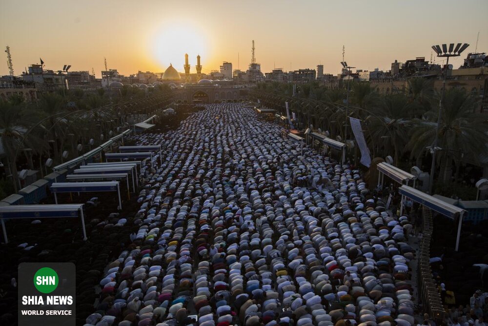 حضور میلیونی زائران در نماز عید قربان کربلا