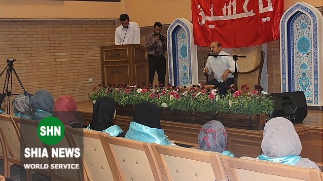 بازدید جمعی از جوانان شیعه انگلیسی از دارالقرآن علامه طباطبایی(ره) در قم