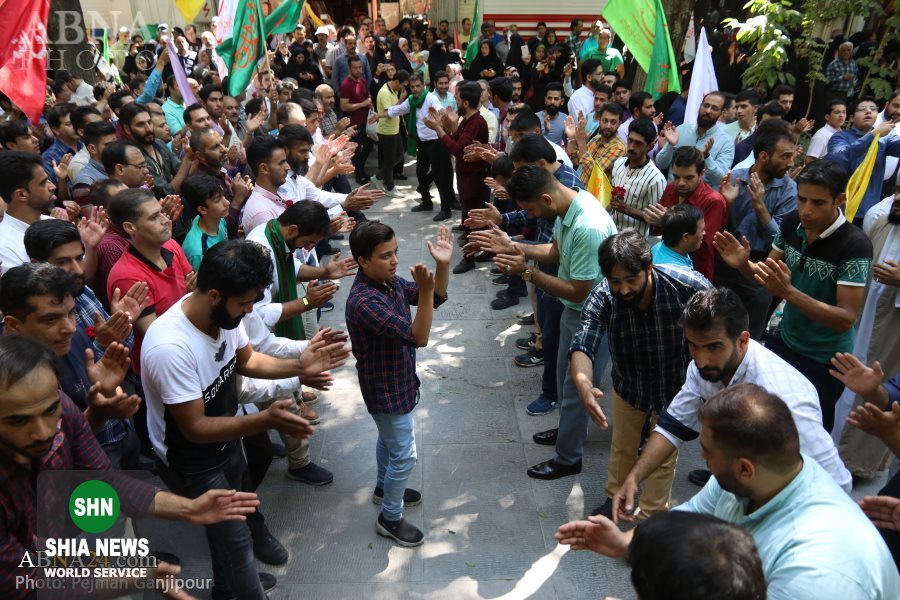 حرکت کاروان جشن و شادی به مناسبت عید غدیر در اصفهان