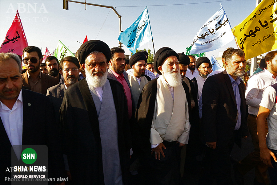 مراسم پیاده روی عاشقان ولایت در قم