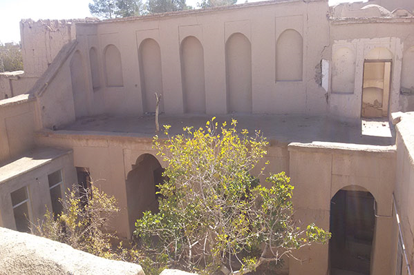 سیّدی که پس از فوتش هم عیدی می&zwnj;دهد