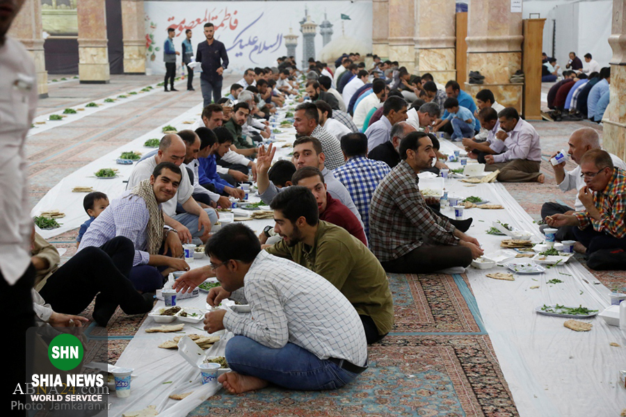 اطعام غدیر در مسجد مقدس جمکران