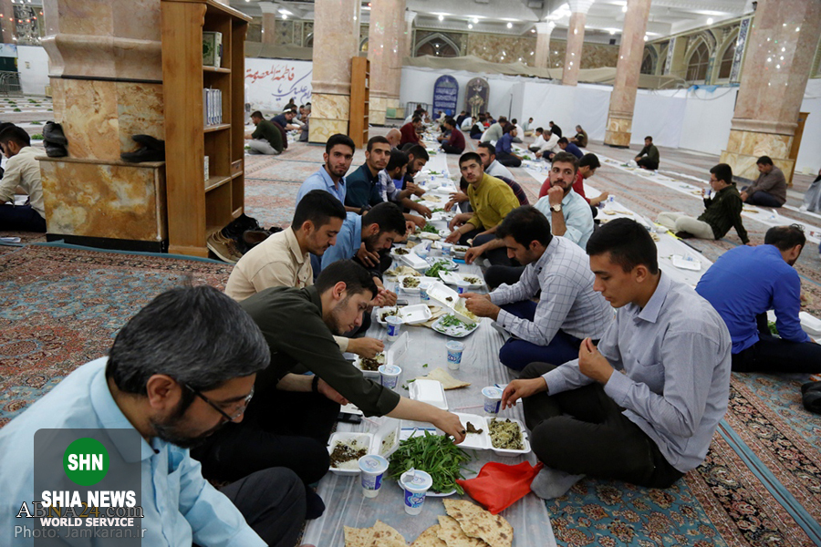 اطعام غدیر در مسجد مقدس جمکران