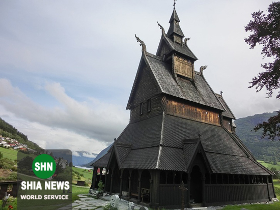 کار&zwnj;هایی که در کشور&zwnj;های مختلف بی&zwnj;ادبی به حساب می&zwnj;آید