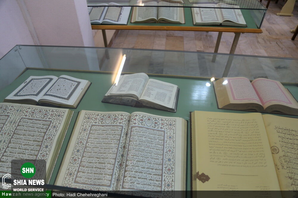 تصاویری از کتابخانه آیت الله گلپایگانی(ره)