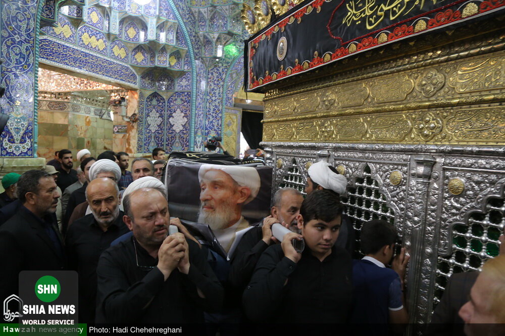 تصاویر/ تشییع پیکر نماینده آیت الله سیستانی در تهران در شهر قم تصاویر/ تشییع پیکر نماینده آیت الله سیستانی در تهران در شهر قم
