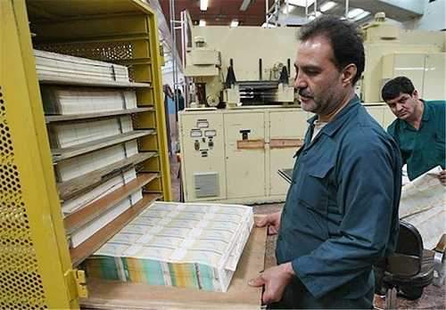 اسکناس‌های ایرانی کجا تولید می‌شوند؟