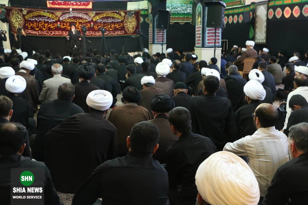 امروز به ملّا و عالِمی محتاجیم که بتواند شبهات جوانان را پاسخگو باشد امروز به ملّا و عالِمی محتاجیم که بتواند شبهات جوانان را پاسخگو باشد