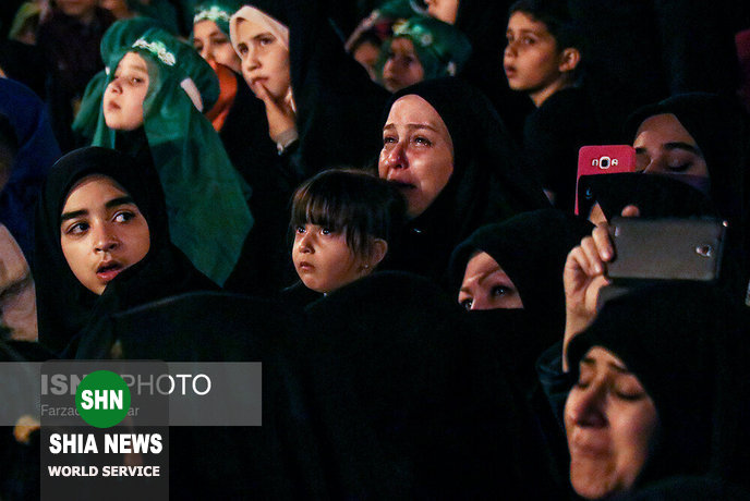 بزرگترین سفره نذری حضرت رقیه(س) در تهران بزرگترین سفره نذری حضرت رقیه(س) در تهران