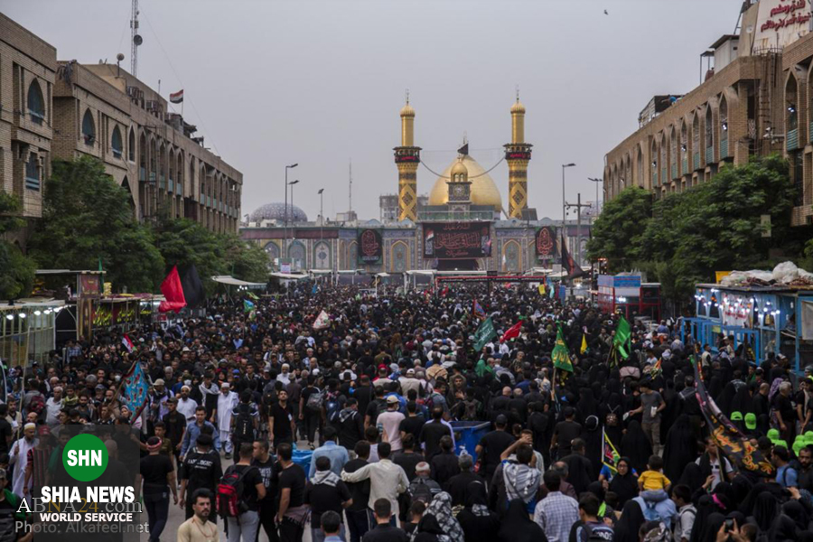 حضور گسترده زائرین اربعین حسینی در کربلای معلی حضور گسترده زائرین اربعین حسینی در کربلای معلی