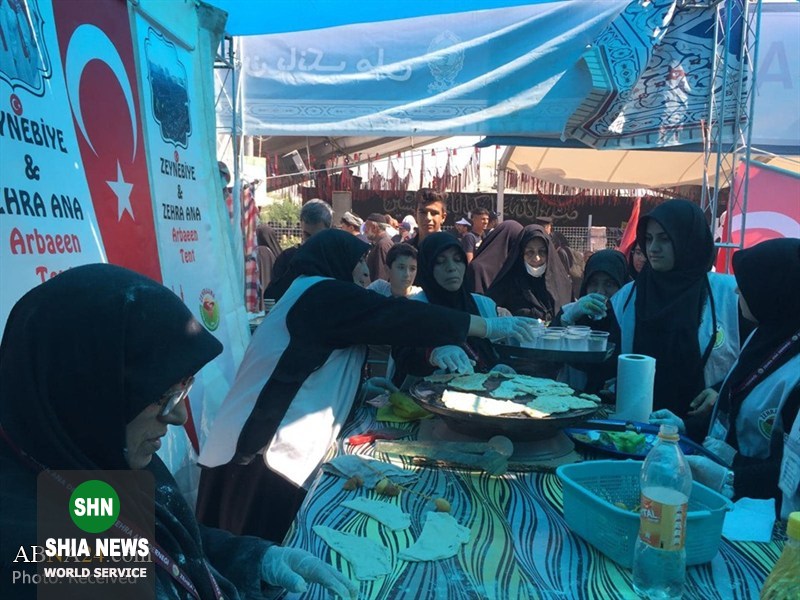 موکب شیعیان ترکیه در مسیر نجف ـ کربلا