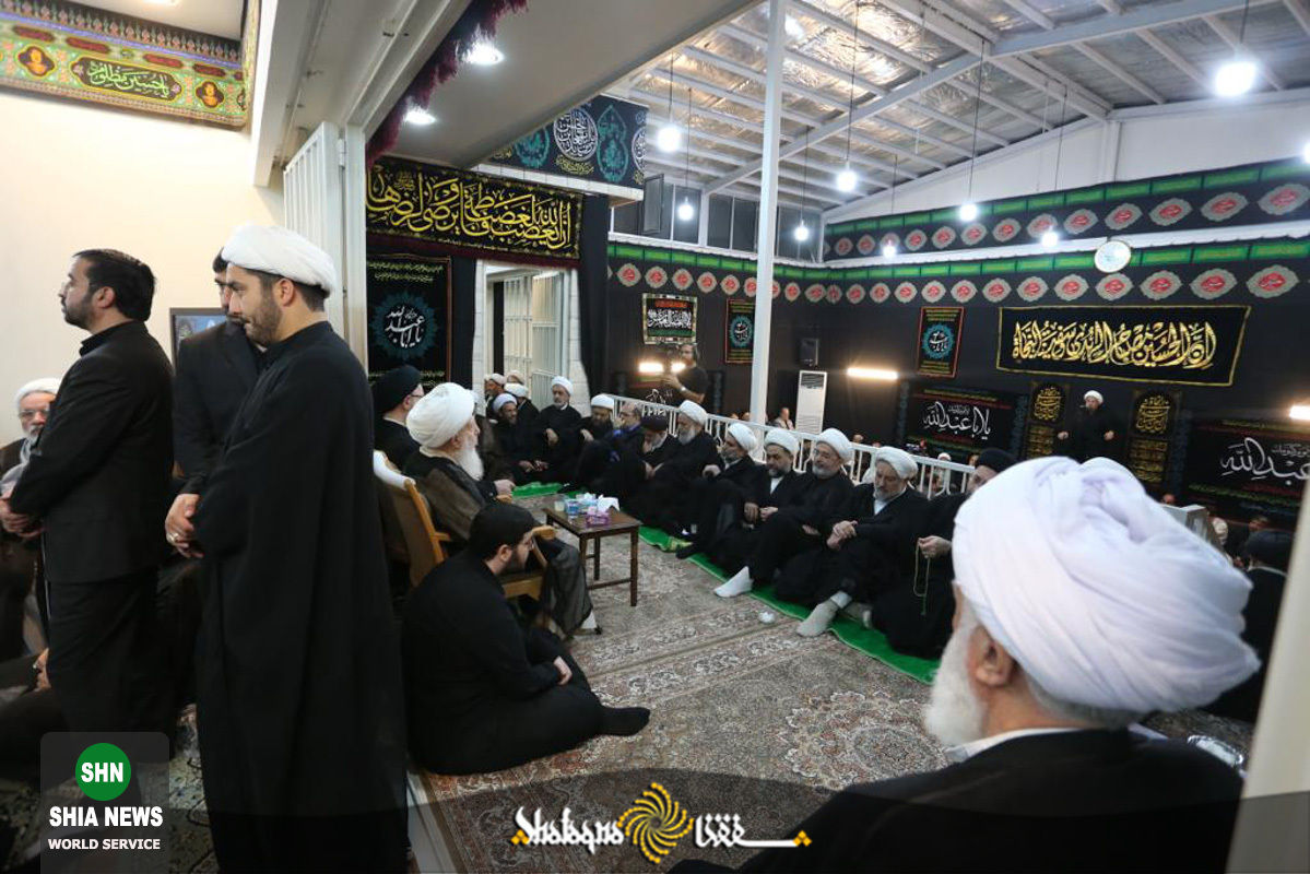 مراسم روضه در بیت حجتالاسلام و المسلمین شهرستانی مراسم روضه در بیت حجتالاسلام و المسلمین شهرستانی