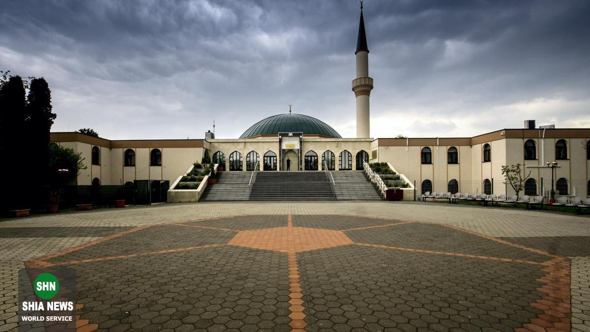 مسجد تک‌مناره‌ای وین با گنبد ۱۵۶ متری