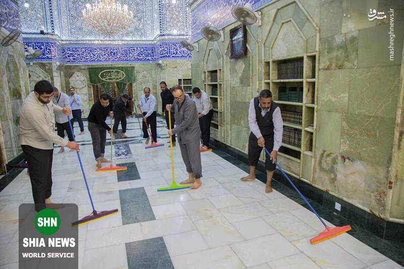 تصاویری ناب از غبارروبی حرم مطهر حضرت عباس(ع) تصاویری ناب از غبارروبی حرم مطهر حضرت عباس(ع)
