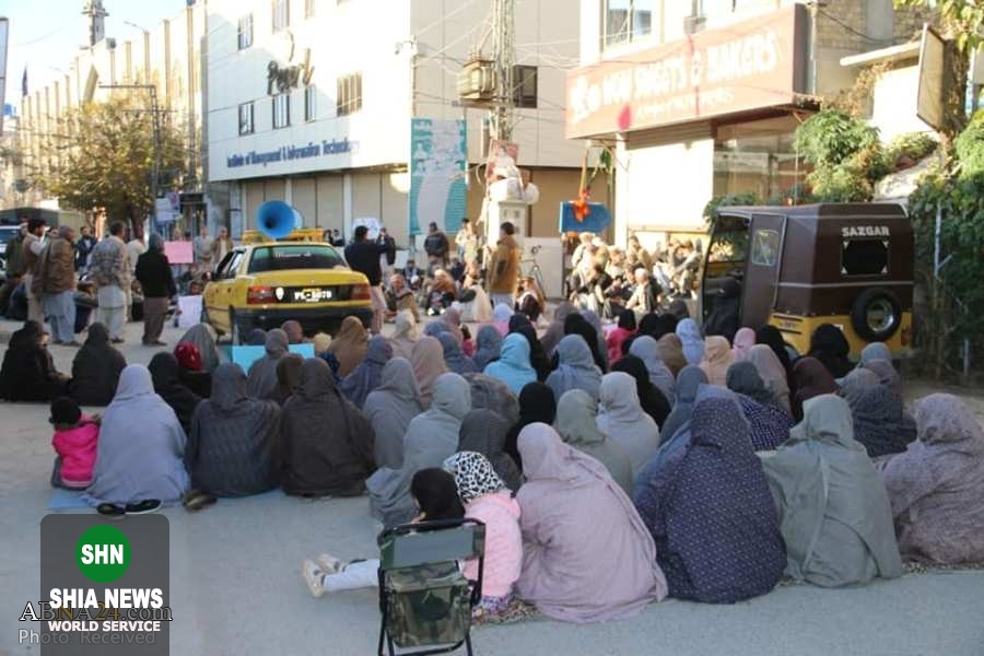 تجمع شیعیان کویته پاکستان در اعتراض به مشکلات آب و گاز