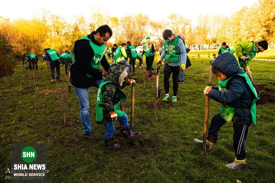 کاشت نهال در لندن با مشارکت موسسه خیریه انجمن وحدت اسلامی شیعیان