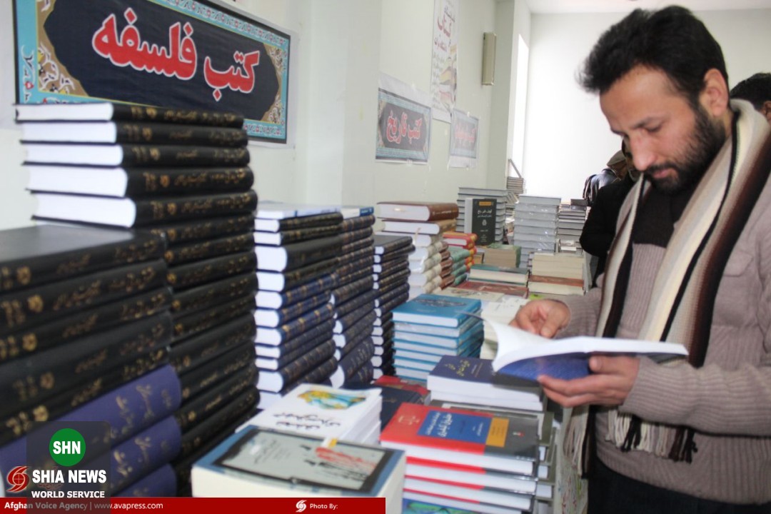 افتتاحیه اولین نمایشگاه کتاب ناشران ایرانی در دانشگاه هرات افتتاحیه اولین نمایشگاه کتاب ناشران ایرانی در دانشگاه هرات