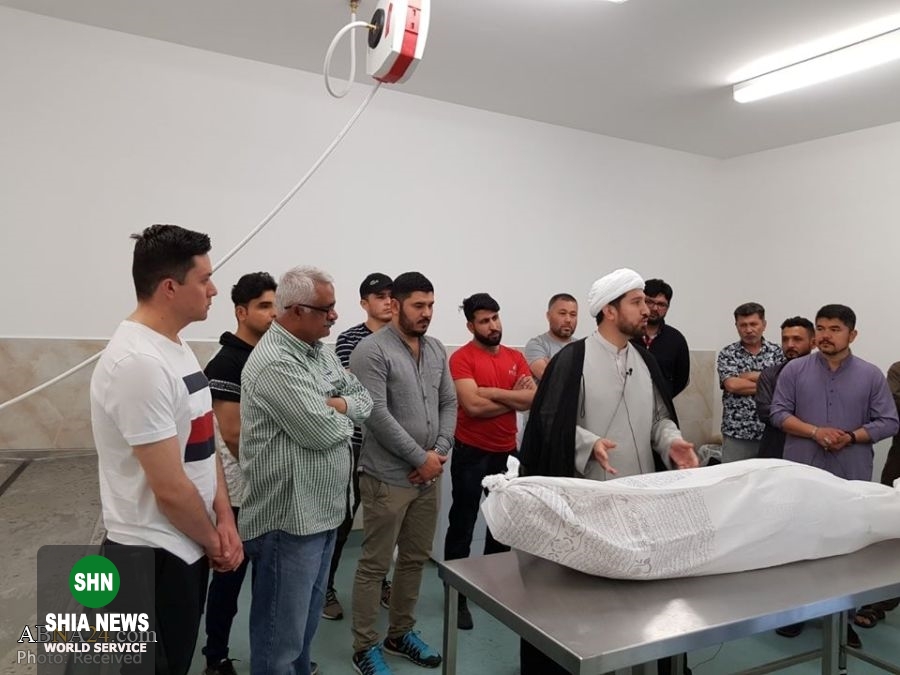آموزش عملی احکام اسلامی در انجمن حسینی ویکتوریا در شهر ملبورن آموزش عملی احکام اسلامی در انجمن حسینی ویکتوریا در شهر ملبورن