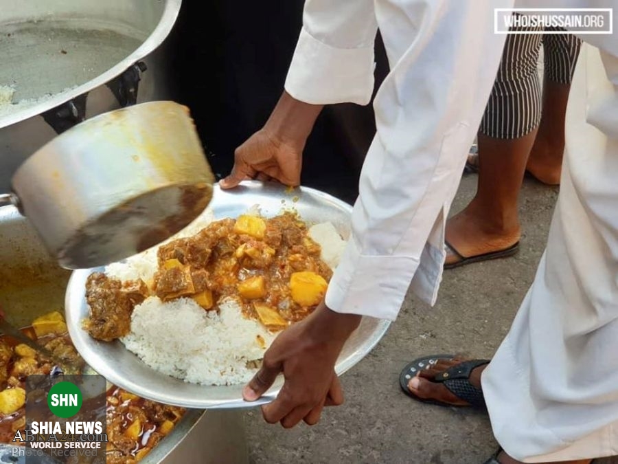 توزیع غذا بین یتیمان در کنگو از سوی اعضای حسین کیست؟