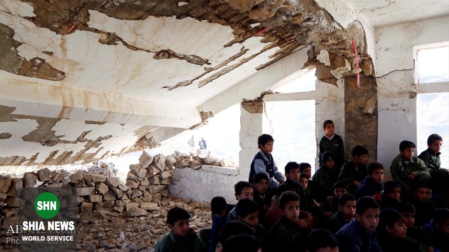تحصیل دانش‌آموزان یمنی در خرابه