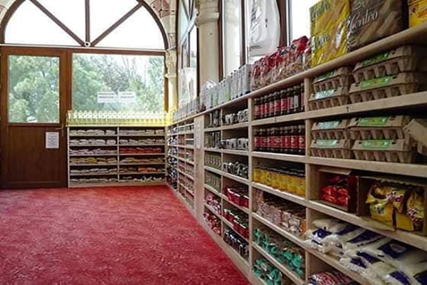 تبدیل مسجد ترکیه به سوپرمارکت نیازمندان
