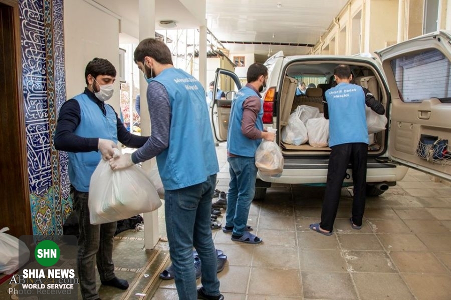 جمع‌آوری کمک‌های غذایی برای نیازمندان در مسجد مشهدی داداش باکو