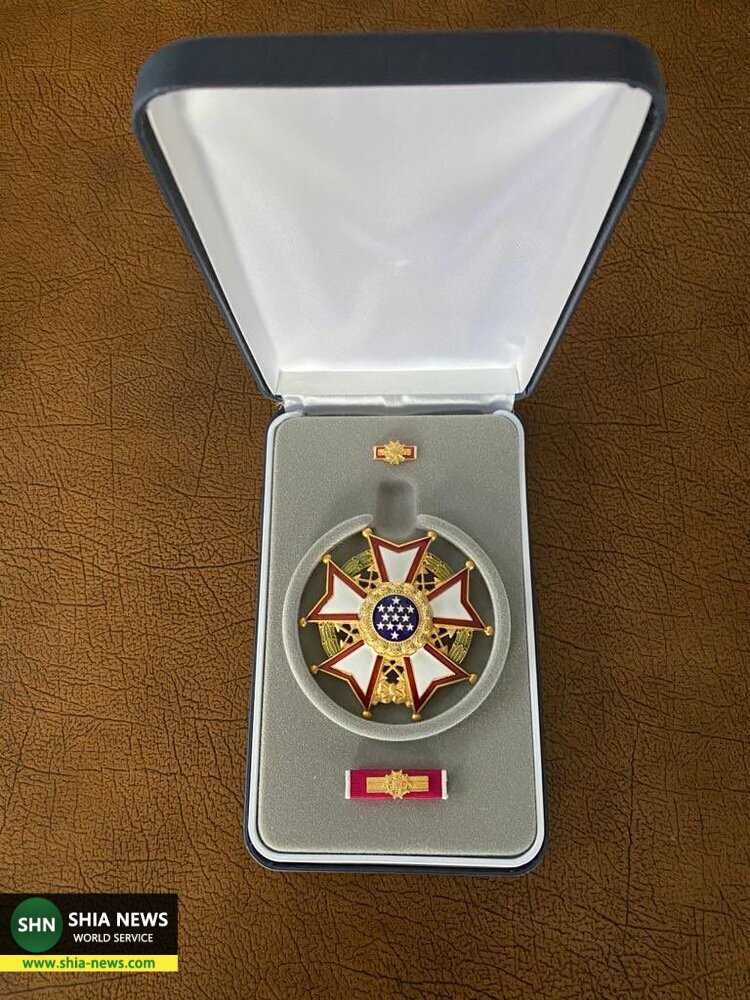 ترامپ یک نشان لیاقت به پادشاه بحرین داد