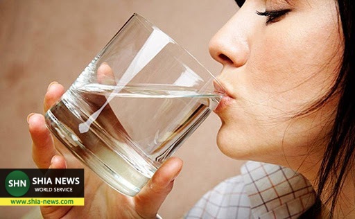 چرا بهتر است آب گرم بنوشیم