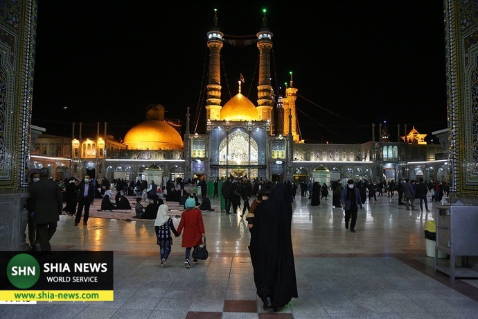 حرمحضرتمعصومه(س) در شب شهادت امامهادی(ع) حرمحضرتمعصومه(س) در شب شهادت امامهادی(ع)