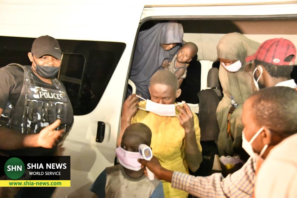 آزاد شدن ۵۳ گروگان در نيجريه + عکس